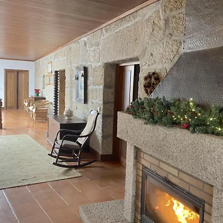 Willa Casa Mouras- *