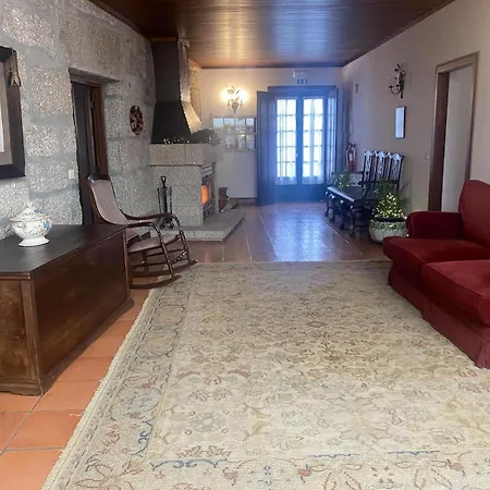 Willa Casa Mouras- Rio de Moinhos (Aveiro)