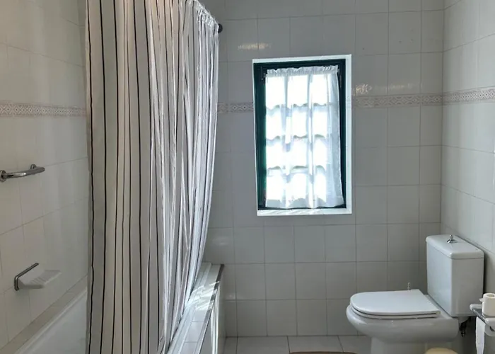 Casa Mouras- Rio De Moinhos *